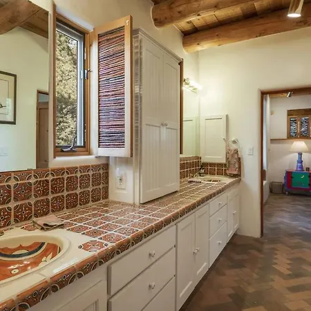 Foothills Retreat- Patios, Rooftop Deck, Quiet, 2Br Santa Fe Exterior photo
